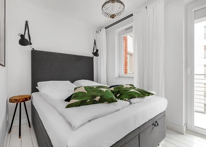 Happy Tartaczna Iii *